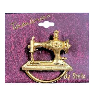 Reading Glasses Holder Sewing Machine Brooch Pin Crafter Quilter Whimsical